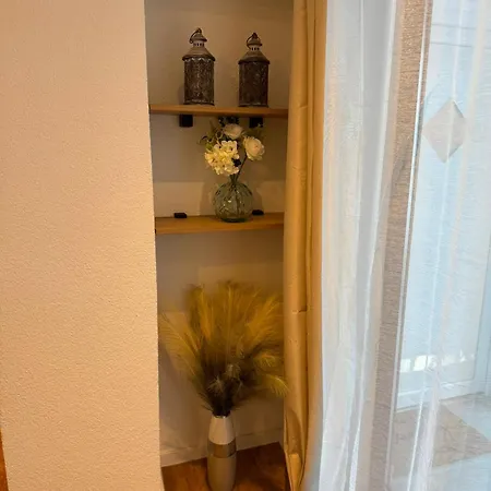 Gemuetliche *